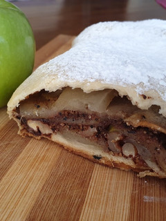 Una foto de Strudel de manzanas 🍏
