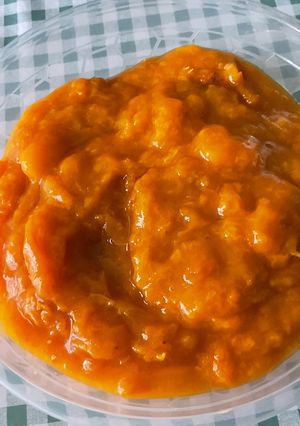 Une photo de Compote d’abricots au miel de printemps