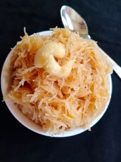 मीठी सेवइयां (Meethi Seviyan Recipe In Hindi) रेसिपी मुख्य फोटो