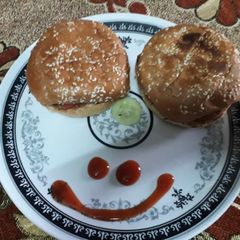 A picture of Tikki Burger.