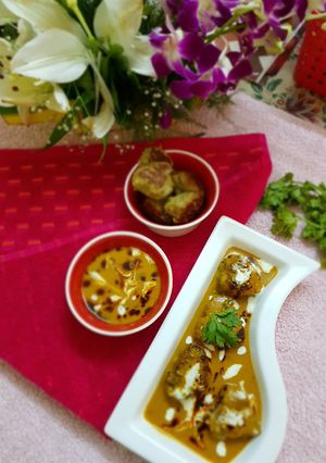 A picture of Nargisi Kofta Curry.