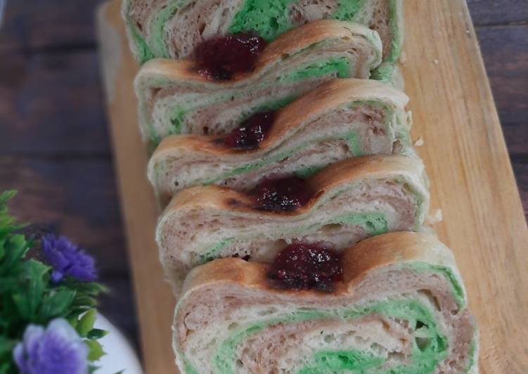 Roti tawar pandan coklat mini