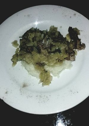 A picture of Cabbage and beef stew.