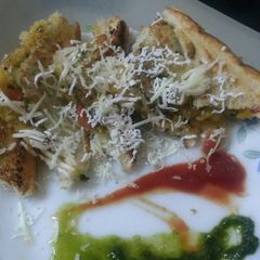 A picture of Paneer Cheese Toaster.