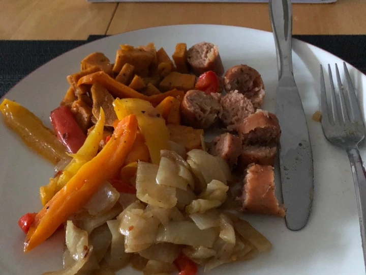 Easy Steps to Prepare Chicken sausage and veggies with Cajun-inspired seasoning the Can Spoil the Tongue Really delicious