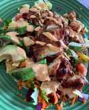 Fiesta salad con kfc pollo