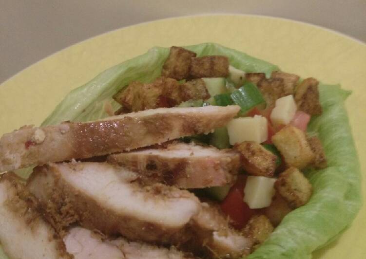 Steps to Prepare Super Quick Homemade Honey, ginger chicken and Kiwi infused salad lettuce bowl