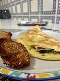 Omelette prosciutto, emmental e zucchine 🍳🧀