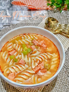 Foto resep Bolognese Macaroni Soup