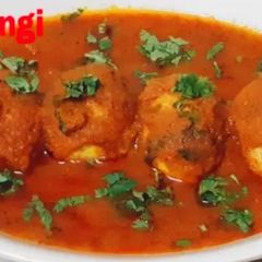 A picture of Egg Curry.