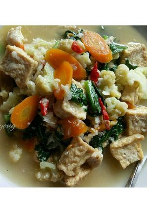 Foto resep Capcay + Tahu 🌸