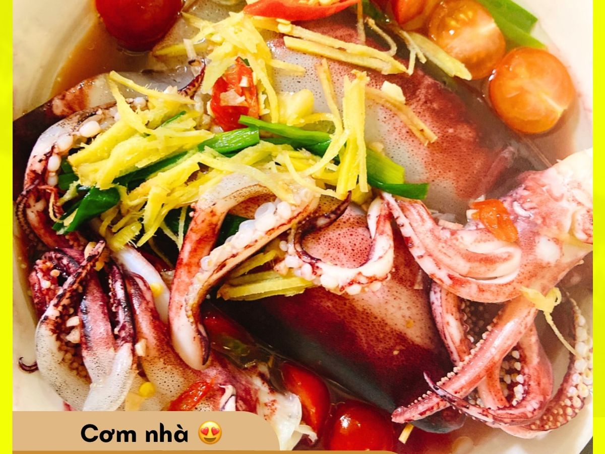 Mực hấp nhồi thịt 🦑