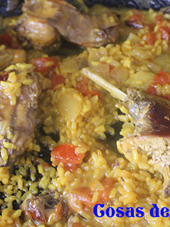 Una foto de Arroz con conejo