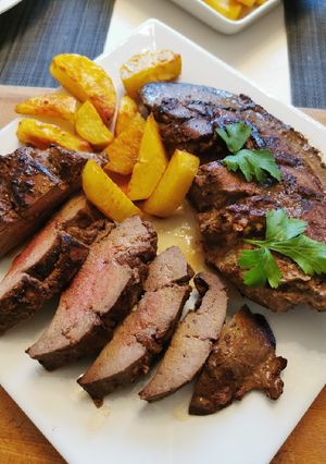 O poză a rețetei Ficat de porc prăjit.