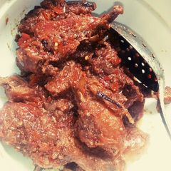 A picture of Pepper chicken.