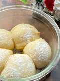 Yakult Bread (lactic acid drink)