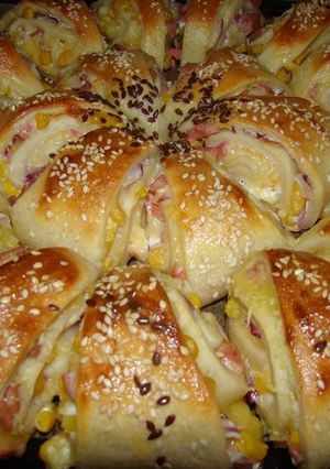Töltött háromszögek recept fotója