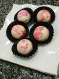 Red Jupiter Praline