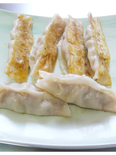 【好菇多多】當鍋貼遇上雪白菇 的食譜成品照片