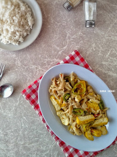 Foto resep Oseng Jamur Tiram Simple #BandungRecook2_TutyGhafsa