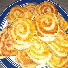 A picture of Garlic and cheese knots.