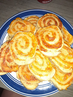 A picture of Garlic and cheese knots.