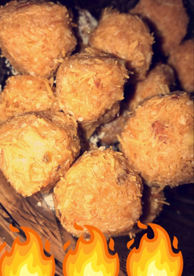 صورة لوصفة كرات الشعريه بالمكسرات (بدون حليب مكثف)