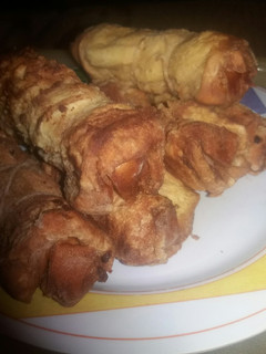 Una foto de Rolls de pan frito!