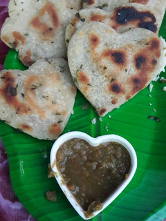 A picture of Oil free veg Angakar roti.