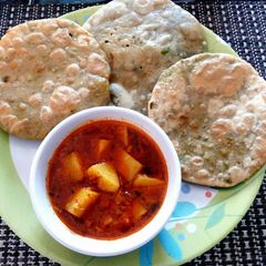 Matar Kachori A picture of Matar Kachori.