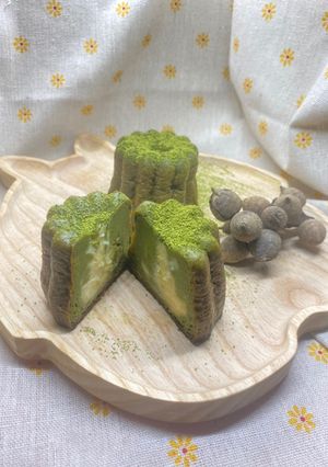Hình của món Bánh canele trà xanh kem trứng.