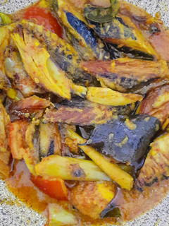 Foto resep Tongkol Pindang Bumbu Kuning