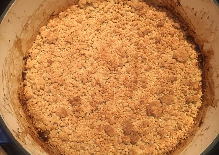 Simple Way to Prepare Any-night-of-the-week Rhubarb &amp; Apple  Crumble