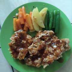 รูปของ Steak daging sapi crispy saos lada hitam