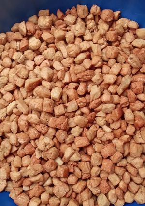 A picture of Chin chin.