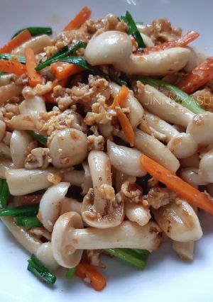 รูปของ เห็ดชิเมจิผัดไข่