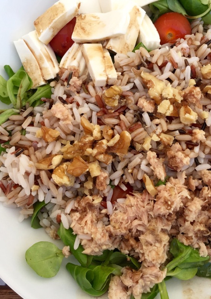 Una foto de Ensalada de Arroz salvaje con nueces