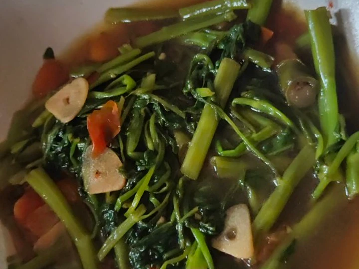 Cara Gampang Membuat Resep Tumis Kangkung dengan Saos Tiram (Ala Anak Kost) #3 yang Uenak Anti Ribet, Lezat Sekali