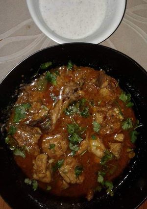 A picture of Chicken karahi.