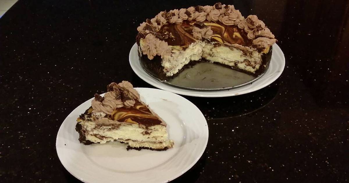 Chocolate Salted Caramel Swirled Cheesecake