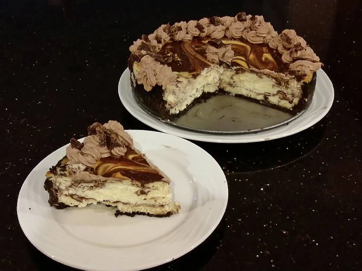 Easy Ways Prepare|Recipe} Chocolate Salted Caramel Swirled Cheesecake the Delicious, Really Delicious