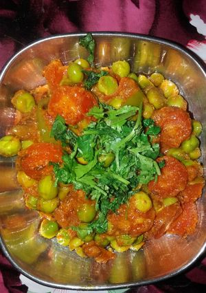 A picture of Gajar matar ki sabji.