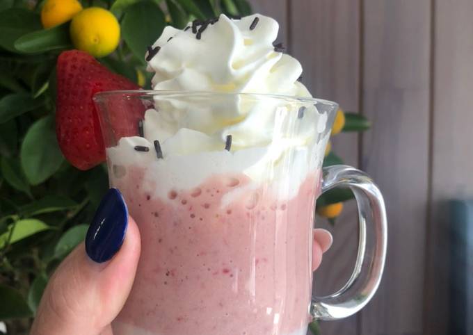 Guide to Make Milkshake fraise banane glace vanille