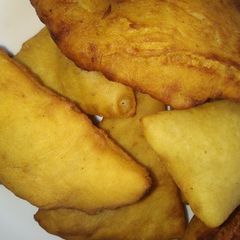 A picture of Crunchy Cinnamon Mandazi.