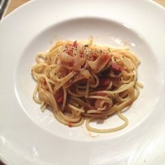 A picture of Calamari Spaguetti.