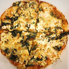Saag Paneer-Potato Crust Pizza A picture of Saag Paneer-Potato Crust Pizza.