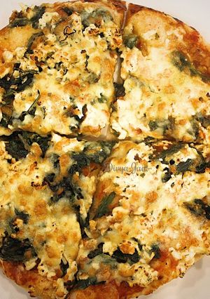 A picture of Saag Paneer-Potato Crust Pizza.