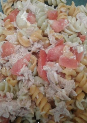 Una foto de Pasta con atún