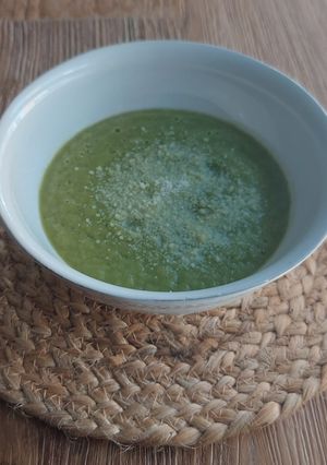 Foto principal de Crema fría detox 🥒🍏