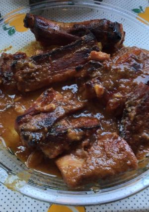 Una foto de Costillas de cerdo caramelizadas al horno